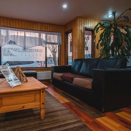 Hotel Hallef Puerto Natales Extérieur photo