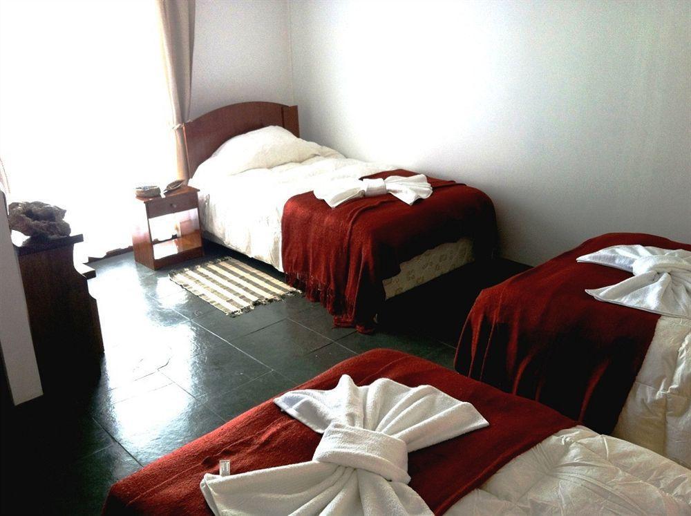 Hotel Hallef Puerto Natales Extérieur photo